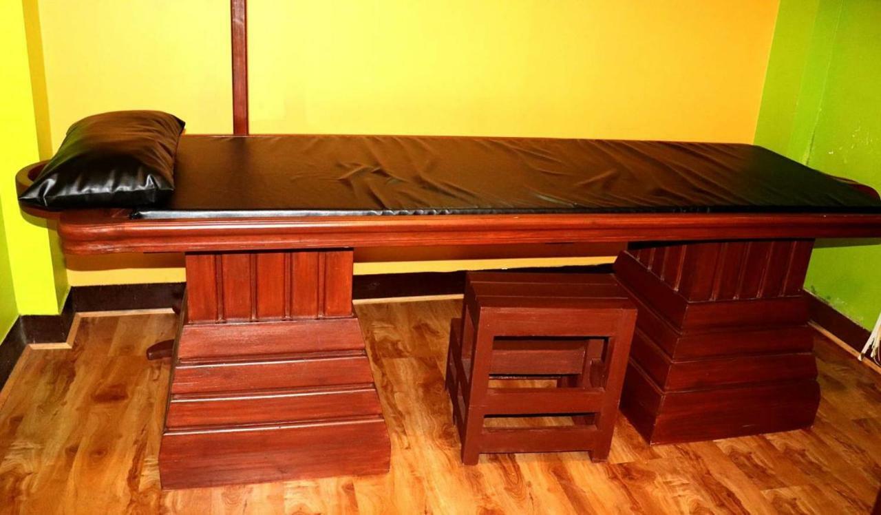 Nepal Ayurveda Home カトマンズ エクステリア 写真